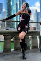 Laden Sie das Bild in den Galerie-Viewer, Rosa figurbetontes Cocktailkleid mit Pailletten und Sternen