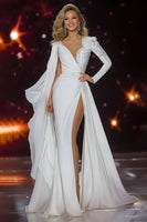 Laden Sie das Bild in den Galerie-Viewer, Glitter Weiß Meerjungfrau Lange Ärmel Ballkleid mit Schlitz