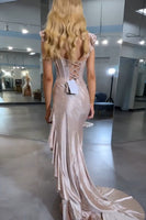 Laden Sie das Bild in den Galerie-Viewer, Funkelndes Gelbes Meerjungfrau Korsett Asymmetrisches Abendkleid mit Rüschen