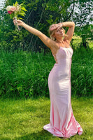 Laden Sie das Bild in den Galerie-Viewer, Rosa Meerjungfrau Satin Langes Abendkleid mit Schnürsenkeln