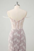 Laden Sie das Bild in den Galerie-Viewer, Glitzer Weißes Schulterfreies Spitzen Korsett Langes Ballkleid mit Schlitz