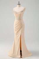 Laden Sie das Bild in den Galerie-Viewer, Glitzer Gelbes Korsett Langes Abendkleider Spaghettiträger Ballkleid mit Perlen