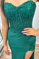 Laden Sie das Bild in den Galerie-Viewer, Glitzer Dunkelgrün Herzausschnitt Blumen Langes Abendkleid mit Schlitz