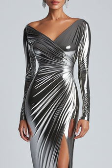Silber Metallic V-Ausschnitt Gerafftes Langes Abendkleid mit Schlitz