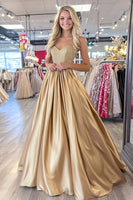 Laden Sie das Bild in den Galerie-Viewer, Glitzer Gold A Linie Korsett Satin Ballkleid mit Perlen