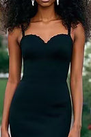 Laden Sie das Bild in den Galerie-Viewer, Schwarzes Herzhals Spaghettiträgern Meerjungfrau Ballkleid mit Schlitz