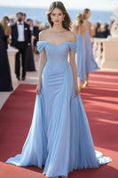 Laden Sie das Bild in den Galerie-Viewer, Glitzer Himmelblaues Schulterfreies Chiffon Formelles Kleid mit Spitze