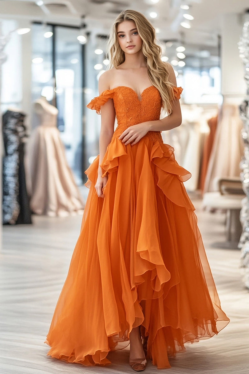Laden Sie das Bild in den Galerie-Viewer, Orange Schulterfreies A Linie Tüll Langes Ballkleid