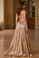 Laden Sie das Bild in den Galerie-Viewer, Glitzer Gold A Linien Satin Eine Schulter Langes Abendkleid mit Schlitz