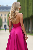 Laden Sie das Bild in den Galerie-Viewer, Glitzer Fuchsia A Linien Schulterfrei Satin Langes Abendkleid mit Schlitz