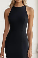 Laden Sie das Bild in den Galerie-Viewer, Schwarz Sheath Satin Lange Formelle Kleid mit Schlitz