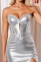 Laden Sie das Bild in den Galerie-Viewer, Glitzer Silber Metallic Enges Kurze Korsett Party Kleid mit Perlen
