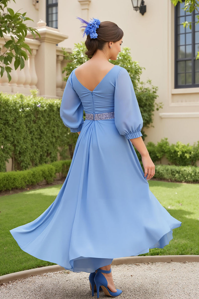 Laden Sie das Bild in den Galerie-Viewer, Staubblau Chiffon A Linie V-Ausschnitt Lange Hochzeitsgast Kleid mit Perlen