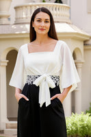 Laden Sie das Bild in den Galerie-Viewer, Schwarz und White Etui Chiffon Lange Hochzeitsgast Kleid mit Bogen