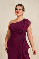 Laden Sie das Bild in den Galerie-Viewer, Bordeaux Sheath Rüschenlanges Plus Size Brautmutterkleid mit Perlenstickerei