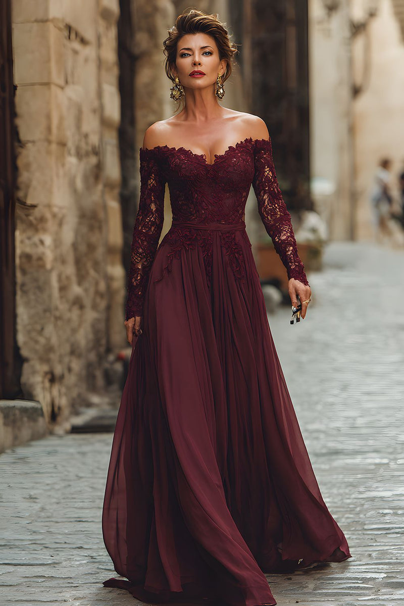 Laden Sie das Bild in den Galerie-Viewer, Cabernet A Linie Chiffon Langes Brautmutterkleid mit Spitze