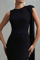 Laden Sie das Bild in den Galerie-Viewer, Schwarz Rundhalsausschnitt Meerjungfrau Lange Formelle Kleid mit Seitlichem Cape