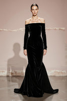 Laden Sie das Bild in den Galerie-Viewer, Schwarz Samt Meerjungfrau Schulterfreie Lange Formelle Kleid mit Ärmel