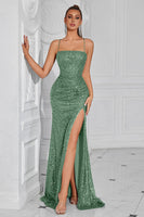 Laden Sie das Bild in den Galerie-Viewer, Glitzer Golden Pailletten Spaghettiträger Lange Ballkleid mit Schlitz
