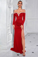 Laden Sie das Bild in den Galerie-Viewer, Glitzer Schwarz Schulterfreie Lange Ärmel Ballkleid mit Schlitz