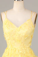 Laden Sie das Bild in den Galerie-Viewer, Keep Glowing A Line Spaghettiträger Gelbes kurzes Cocktailkleider mit Applikationen