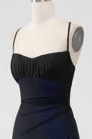 Laden Sie das Bild in den Galerie-Viewer, Etui Spaghettiträger Schwarz Rot Bodenlanges Brautjungfernkleid