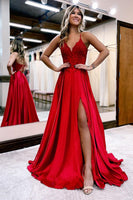 Laden Sie das Bild in den Galerie-Viewer, Dunkelgrünes A-Linie Satin-Abendkleier mit Applikationen und Schlitz