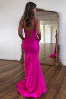 Laden Sie das Bild in den Galerie-Viewer, Glitzerndes Schwarzes Perlen korsett langes Abendkleider mit Schlitz