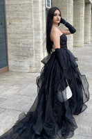 Laden Sie das Bild in den Galerie-Viewer, Glitter Schwarz Herzhals Langes Abendkleider mit Perlen