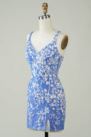 Laden Sie das Bild in den Galerie-Viewer, Mantel V-Ausschnitt Blaues kurzes Cocktailkleid mit Applikationen kreuz und quer über den Rücken