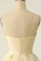 Laden Sie das Bild in den Galerie-Viewer, Champagnerfarbenes Tüll-Spaghettiträger-Cocktailkleider in A-Linie mit Stickerei