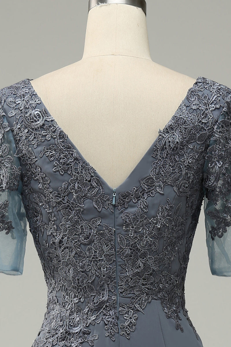 Laden Sie das Bild in den Galerie-Viewer, Graue Applikationen Brautmutter Kleid