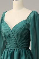 Laden Sie das Bild in den Galerie-Viewer, A-Linie Marineblaues Schulterfreies Abendkleid mit langen Ärmeln und Rüschen