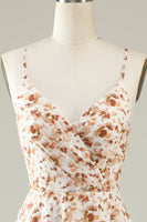 Laden Sie das Bild in den Galerie-Viewer, Weißes Geblümtes Brautjungfernkleid mit Rüschen