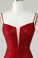 Laden Sie das Bild in den Galerie-Viewer, Mantel Spaghettiträger Rotes kurzes Cocktailkleid mit Perlen