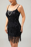 Laden Sie das Bild in den Galerie-Viewer, Glitter Schwarz Eng Gesäumt Pailletten Kurze Flapper Kleid mit 1920er Zubehörset