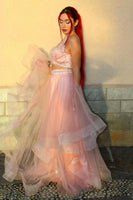 Laden Sie das Bild in den Galerie-Viewer, Glitter Errötend Neckholder lang Abendkleid mit Perlen