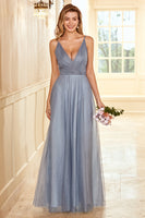 Laden Sie das Bild in den Galerie-Viewer, A Line Spaghetti Träger Grau Blau Lange Brautjungfernkleid