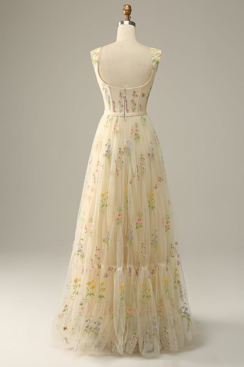 Laden Sie das Bild in den Galerie-Viewer, Champagner A-Linie Stickerei Ballkleid