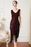 Laden Sie das Bild in den Galerie-Viewer, Schwarzes Paillettenkleid aus den 1920er Jahren mit Fransen