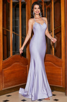 Laden Sie das Bild in den Galerie-Viewer, Fliederfarbenes Meerjungfrauen Neckholder Rückenfreie Ballkleid