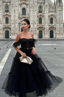 Laden Sie das Bild in den Galerie-Viewer, A-Linie Schatz Schwarze Kurzes Ballkleid aus Tüll