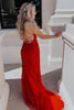 Laden Sie das Bild in den Galerie-Viewer, Fuchsia Spaghettiträger Rückenfreies Lange Ballkleid mit Applikationen