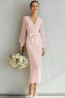 Laden Sie das Bild in den Galerie-Viewer, Weiß V Ausschnitt Etuikleid Lange Ärmel Brautkleid mit Schleife