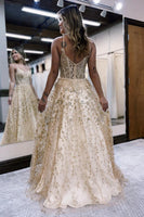 Laden Sie das Bild in den Galerie-Viewer, Glitzerndes Flieder Spaghettiträger Langes Abendkleid mit Applikationen