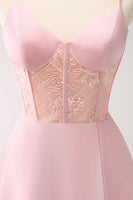 Laden Sie das Bild in den Galerie-Viewer, Grünes Satin Korsett Lange Brautjungfernkleid mit Schlitz