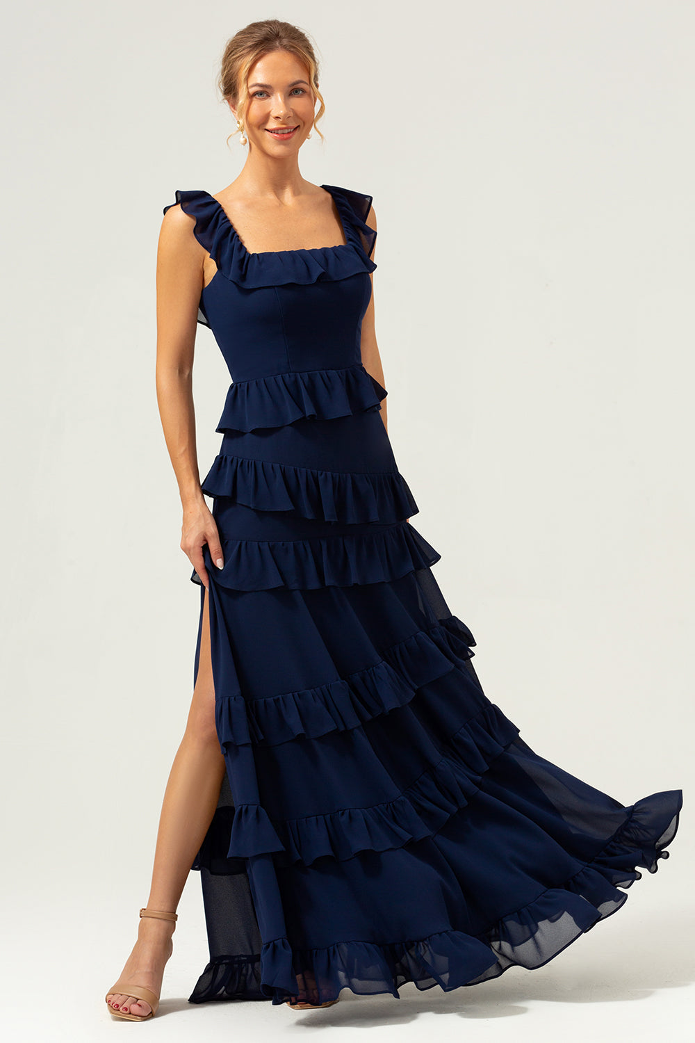 Dunkle Marine A-Linie Gestuftes Chiffon Langes Brautjungfernkleid