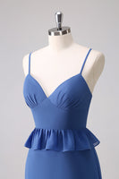 Laden Sie das Bild in den Galerie-Viewer, Dunkelblaues Spaghettiträgern Gestuftem Langes Brautjungfernkleid