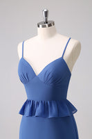 Laden Sie das Bild in den Galerie-Viewer, Dunkelblaues Spaghettiträgern Gestuftem Langes Brautjungfernkleid