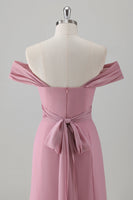 Laden Sie das Bild in den Galerie-Viewer, Rosa Meerjungfrau Schulterfrei Langes Brautjungfernkleid mit Schlitz